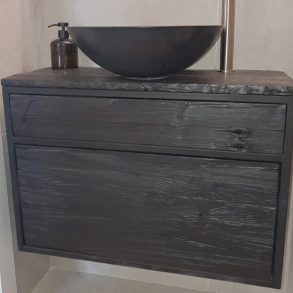 Szafka łazienkowa OM02 pod umywalkę ze starego drewna podiweszana
