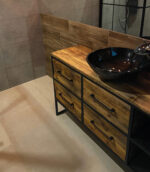 Szafka łazienkowa OM05 ze starego drewna z szufladami pod umywalkę